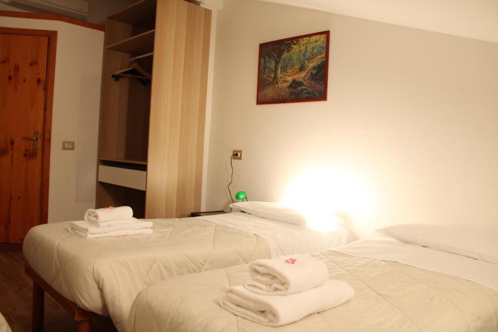 Hotel Al Verde Mandello del Lario Esterno foto