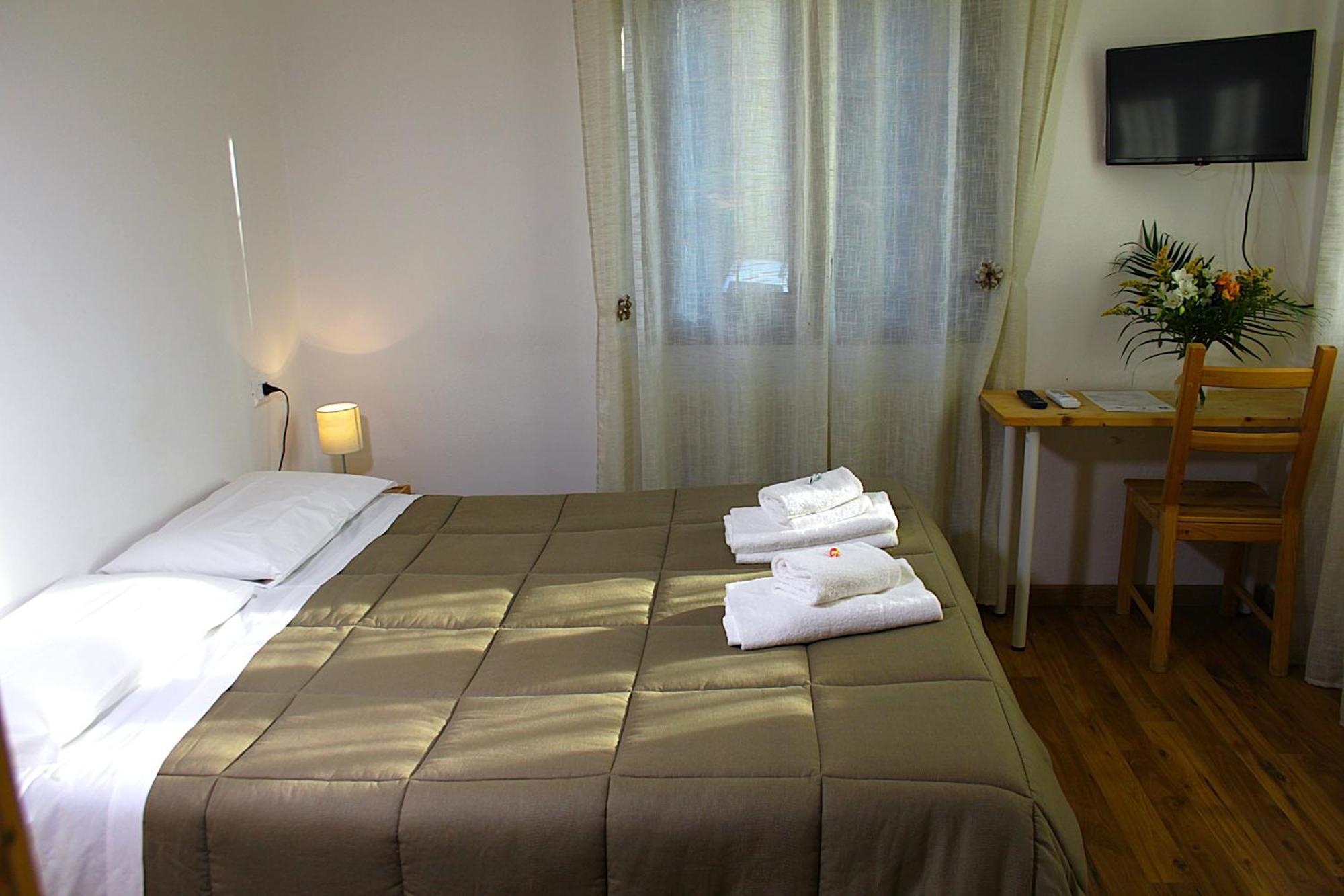 Hotel Al Verde Mandello del Lario Esterno foto